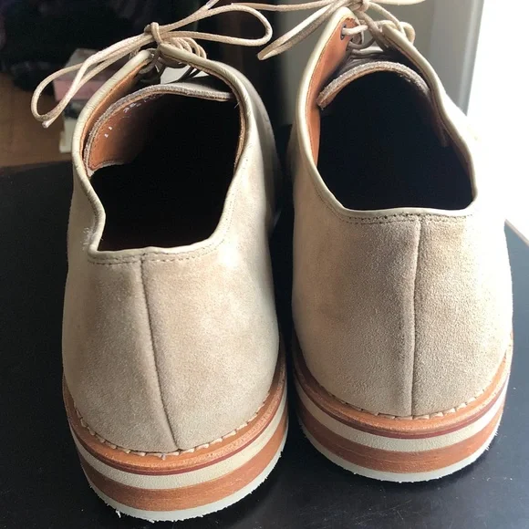 Allen Edmonds Nomad tan suede lace up shoe size 11 - Picture 2 of 6